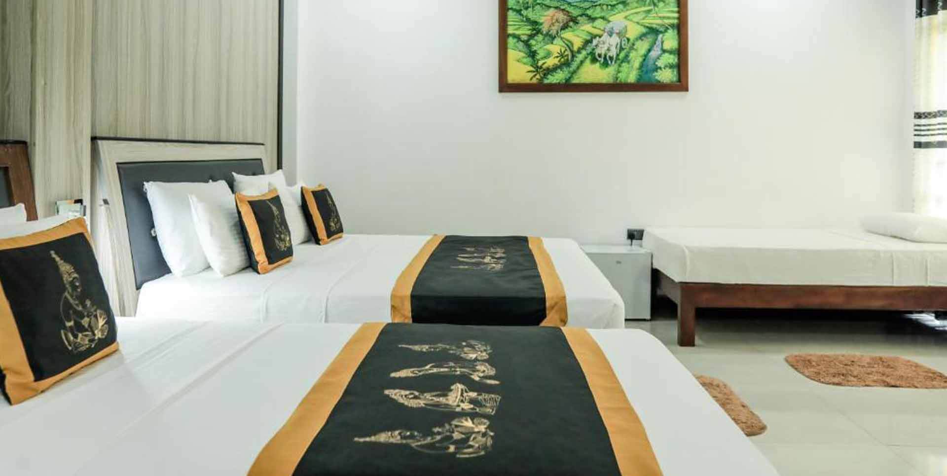 Sigiriya Kindom Gate Tripl Room